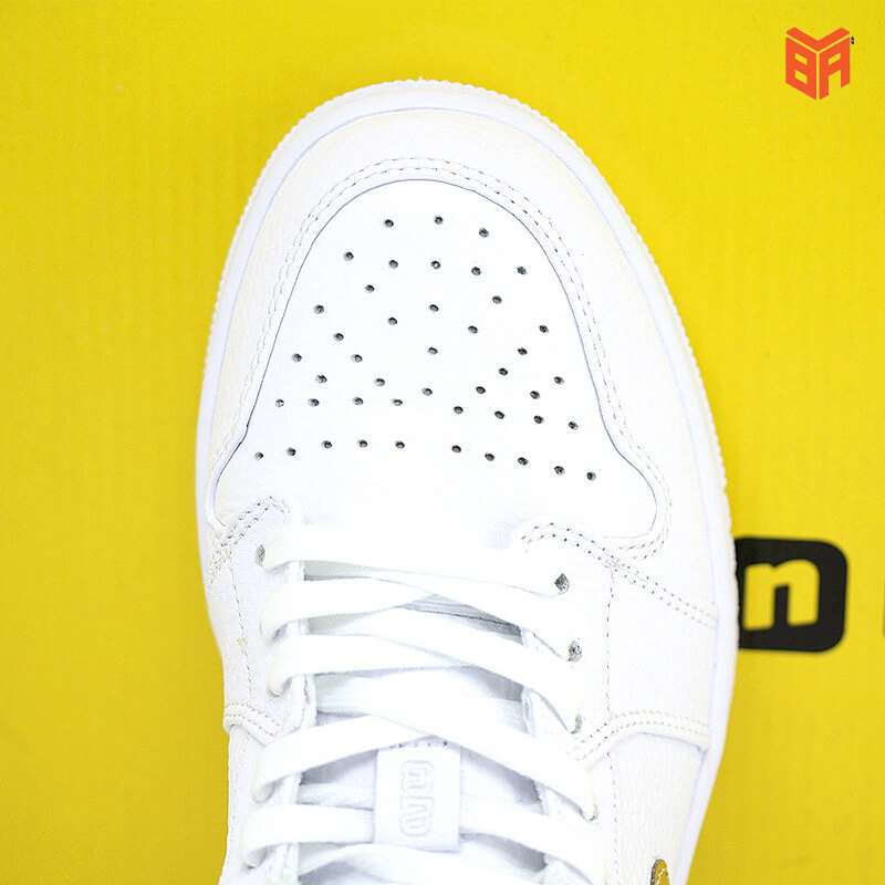 Nike Air Jordan 1 Low White Metallic Gold - Mũi