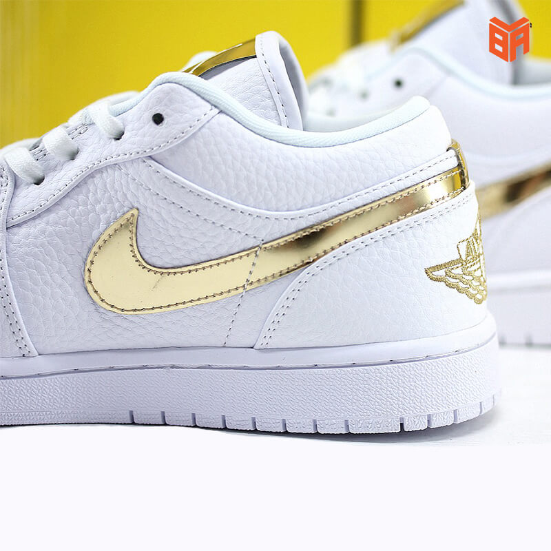 Nike Air Jordan 1 Low White Metallic Gold - Logo