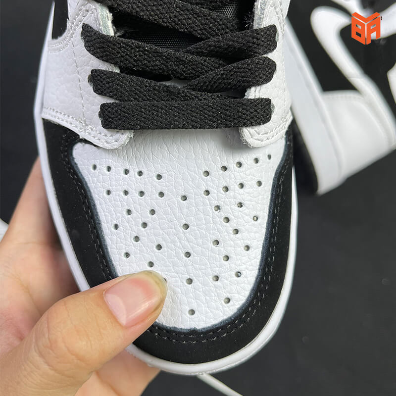 Nike Jordan 1 High Trắng Đen - Mũi