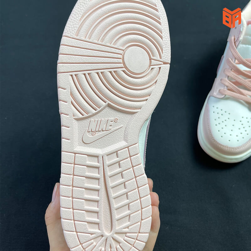 Nike SB Dunk Low Pink Pigeon Hồng - Đế