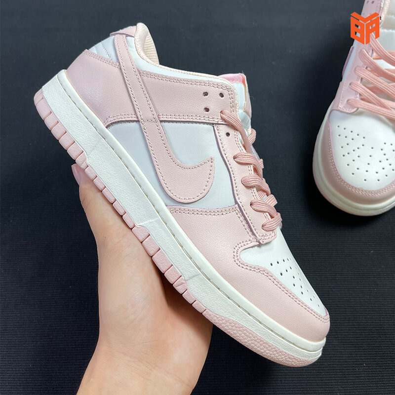 Nike SB Dunk Low Pink Pigeon Hồng - Logo