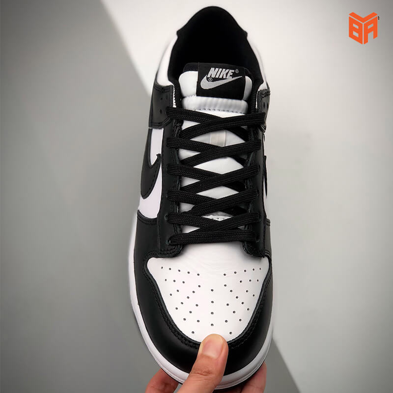 Nike SB Dunk Low Retro White Black - Mũi